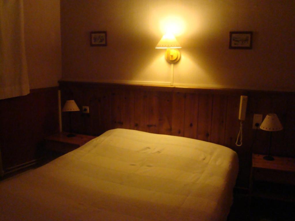 Auberge Saint Antoine Pelvoux Rom bilde